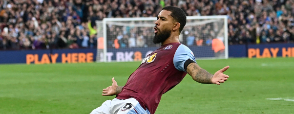 Даглас Луиз е на чекор од трансфер во Јувентус