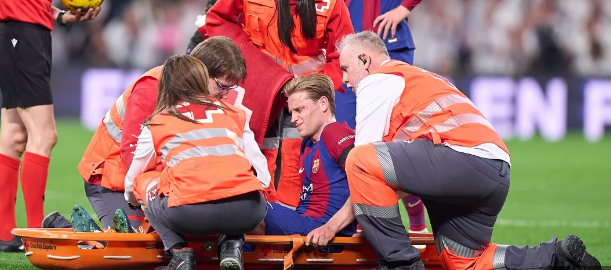 Куман ја нападна својата Барса за случајот Де Јонг: Ја плаќаме цената поради нив