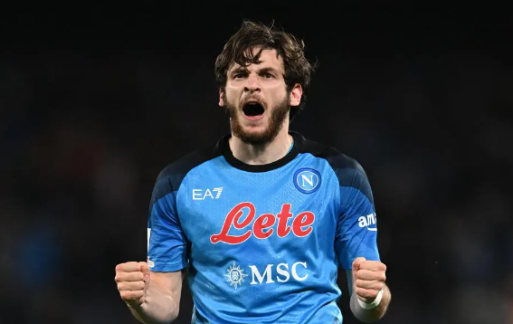 Конте не го пушта Кварацхелија во ПСЖ