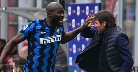 Лукаку ќе зема дупло помала плата само за да соработува со Конте!