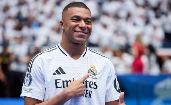 И кај нив не е сѐ сјајно: Реал се задолжил за да го исплати Мбапе!