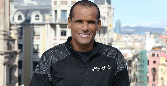 Ривалдо со тешко срце призна: Реал е супериорен во однос на Барса!