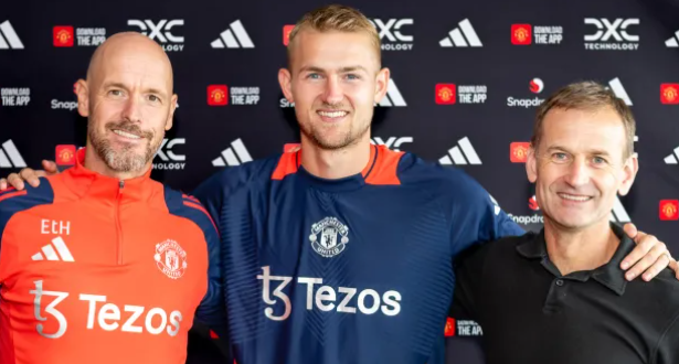 Една работа особено му се допаднала на Де Лихт додека преговарал со Јунајтед!