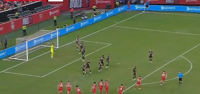 Ливерпул смисли нови тактика за изведување корнери! (ВИДЕО)