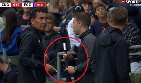 Таткото нервозен: Фрлаше со чадор по тренерот оти го извадил син му после само 20 минути!