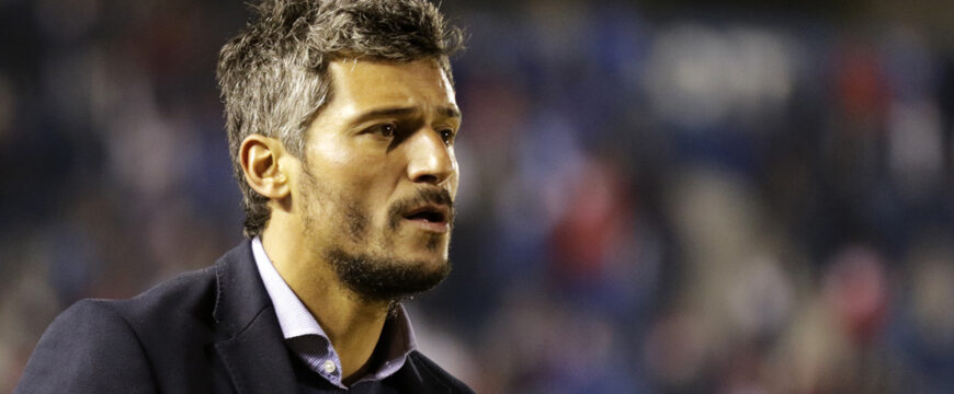 Несекојдневна ситуација: Тренер во Аргентина доби отказ на полувреме!