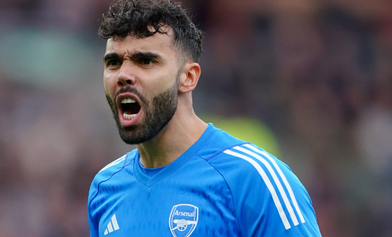 Арсенал би можел да биде приморан на голот да стави 16 годишник