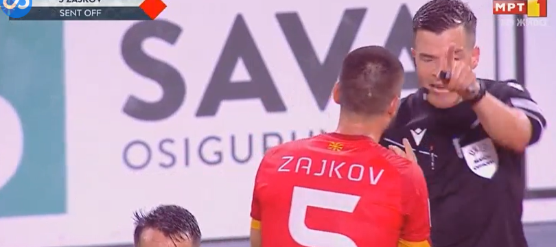 Зајков поцрвене, Македонија во второто полувреме со играч помалку! (ВИДЕО)