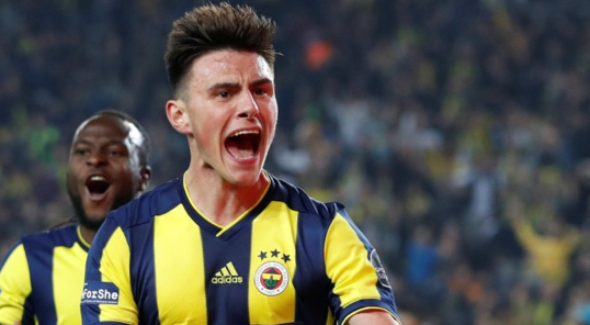 Мурињо го бара „дијамантот“ назад во Фенербахче?!