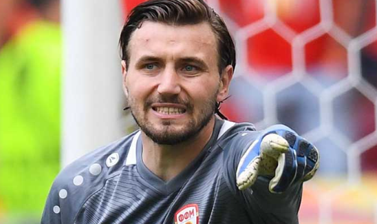 Димитриевски: Десет години бев прв голман, а сега сум на клупа!