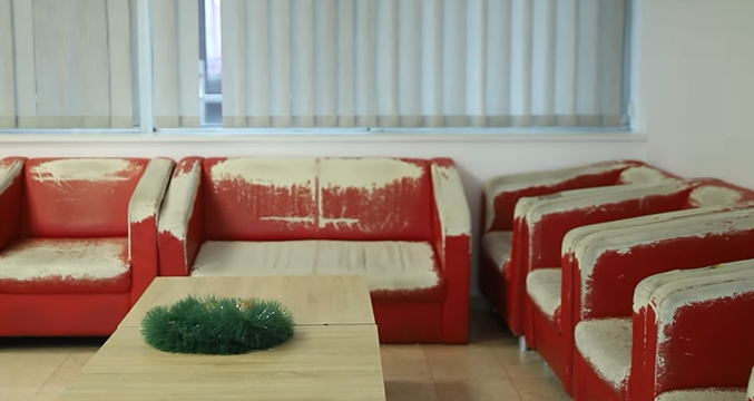 Мизерни условите во Академијата на ФФМ: Талентите биле сведоци на беда! (ВИДЕО)