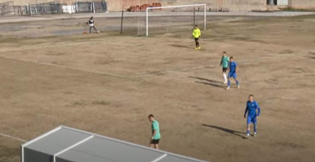 Условите во Штип очајни: Терен има, но не и трева! (ВИДЕО)