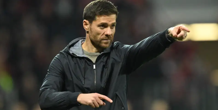 Две ѕвезди на Реал ќе мора да заминат ако Чаби Алонсо седне на клупата