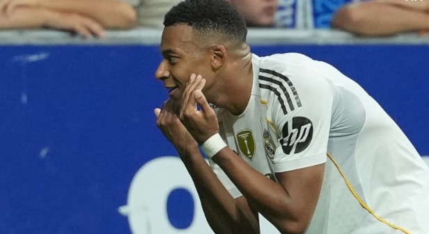 Мбапе со два гола го водеше Реал до нова победа, ВАР во центарот на вниманието (ВИДЕО)