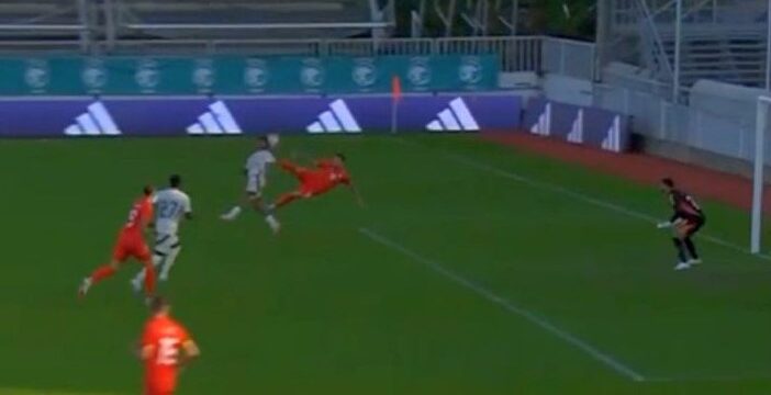 Трајковски ја искина мрежата на С. Арабија со „ножички“ гол! (ВИДЕО)